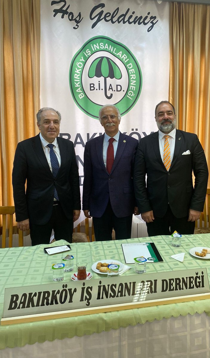 bkrdeva's tweet photo. Kıymetli vekilimiz Sn @myeneroglu ile programımıza Sn. @AhmetSalimYlma2 Beyin Başkanlığını yaptığı Bakırköy İş İnsanları Derneği ziyaretimizle devam ederek iş insanlarımız ile ekonomik politikalarımız üzerine bilgi alışverişinde bulunduk. #BirleseBirleseKazanacağız https://t.co/9ZNbNM2Heh