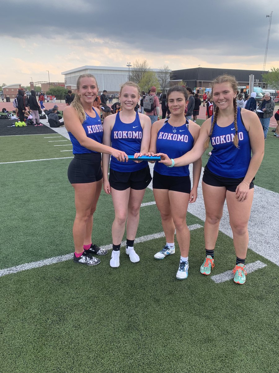 KHS_XCKats's tweet photo. Team of Hansen, Rakestraw, Manso, &amp; Caldwell run a season best time of 11:46 tonight! That’s a 18 second PR for this group! Let’s go Kats! https://t.co/39QaDieHIJ