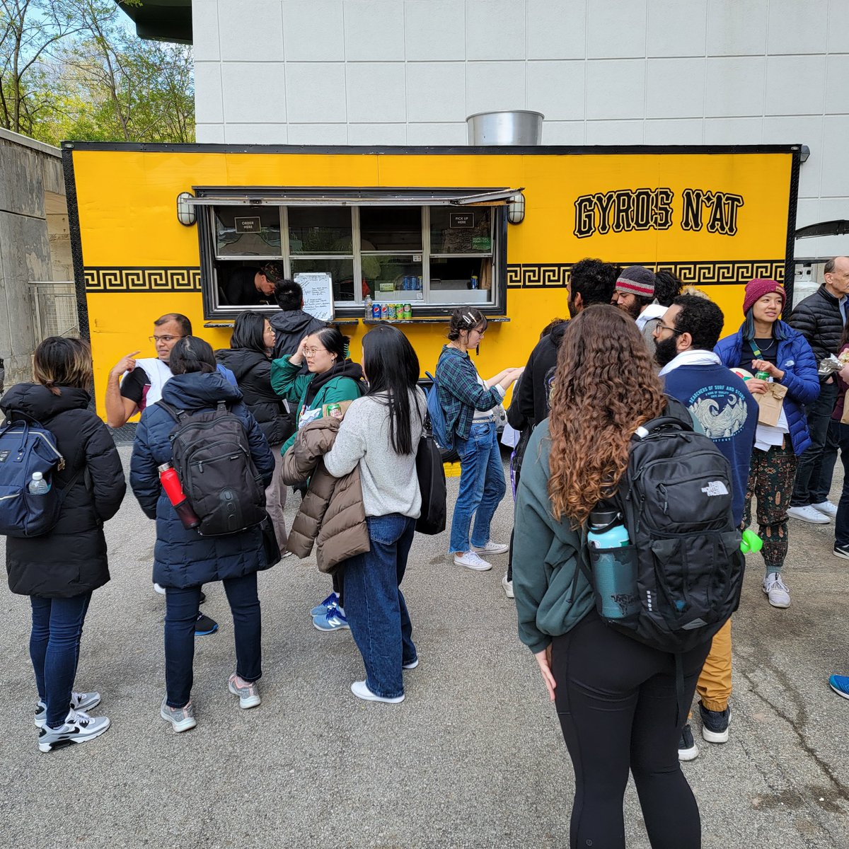 CMUCompBio's tweet image. CBD celebrated #DNADay with games, t-shirts and gyros. Thanks to everyone who came out to join us today for the fun!