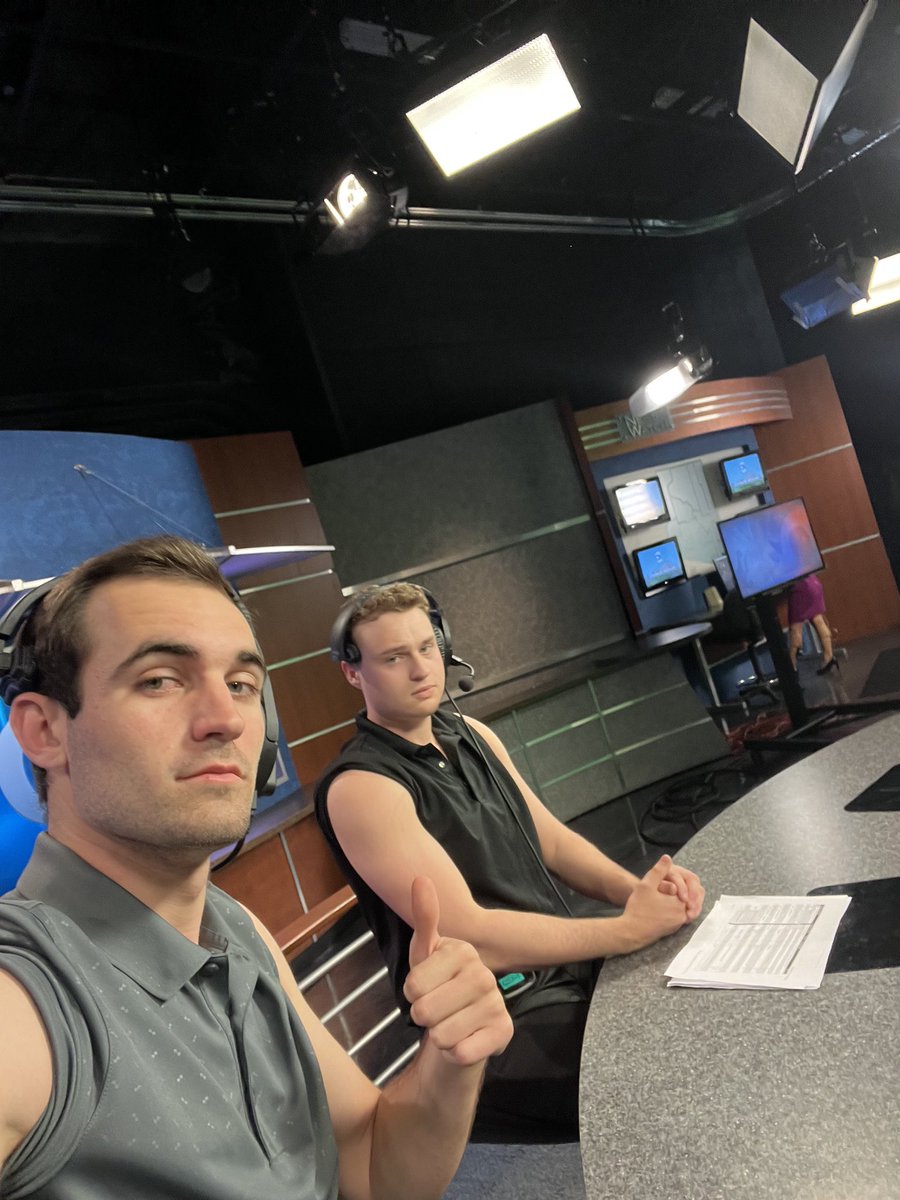KDotSports's tweet photo. The “bro-lo” is taking over @cronkitenews https://t.co/WFmIWWtL5c