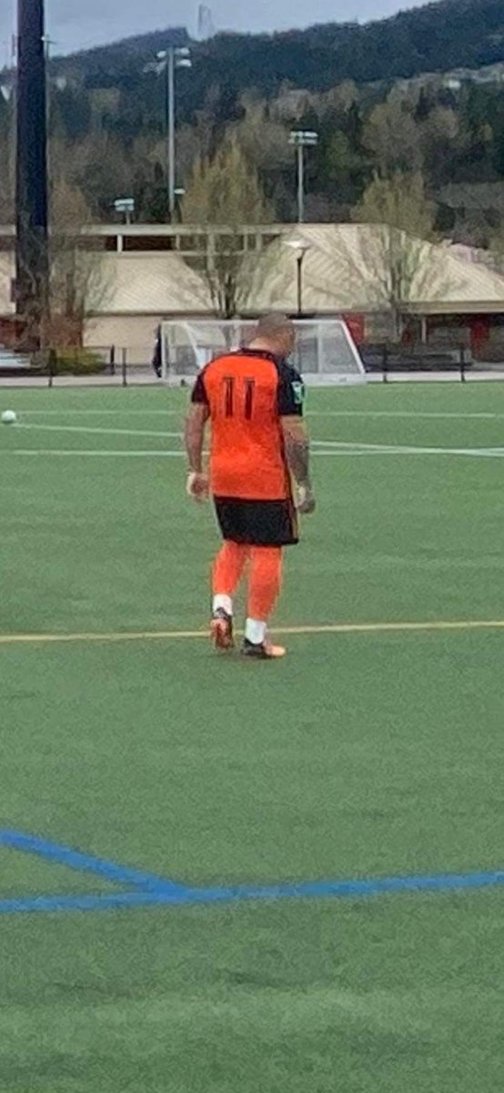 Prospect Lake Lakers O35A tweet media