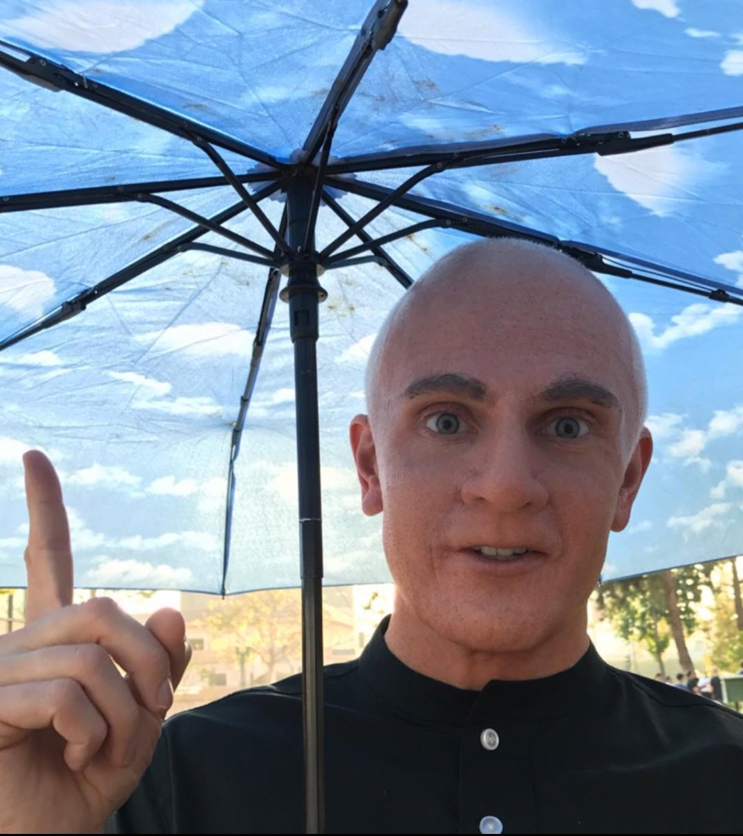 kbenitezg91's tweet photo. #EvanPeters como Marshall Applewhite en #ashcult https://t.co/uXcvH1WGGc