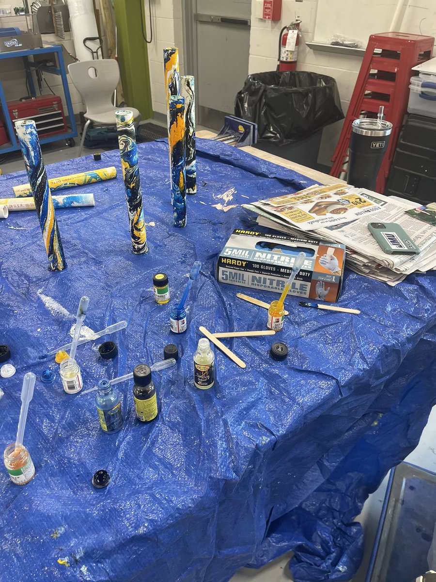 PackerEngineers's tweet image. The Goon Squad is going for “best dressed” Turbine at Nationals by hydro-dipping their PVC base pieces with their Packer Pride colors 💙💛💙@OfficialSHSPack