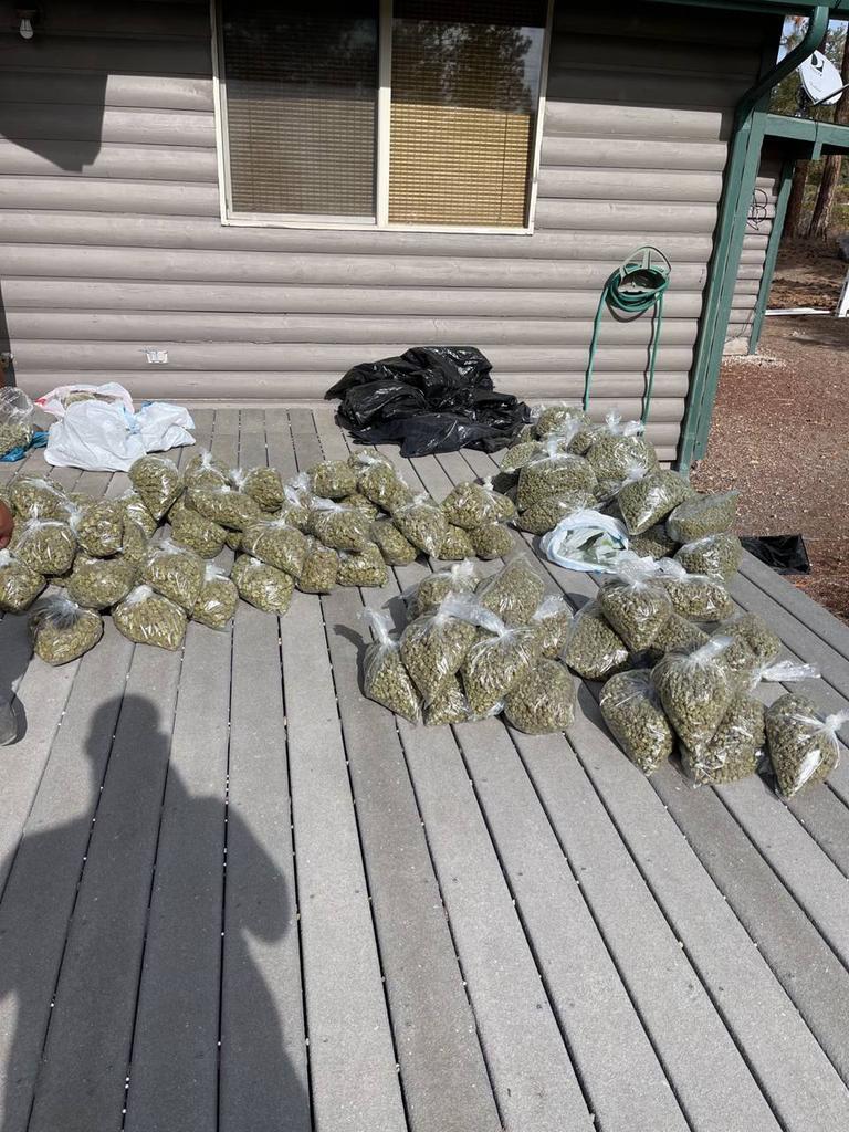 Lows on deck Hmu
Be btc ready 💯
Fast deal
#420community #Cannabiscommunity #Weedmob #wakenbake #420fam #Stoners #Weedlovers #StonerFam #pothead #Marijuana #cannabis #Smokers #420friendly #Hightweeds #cannabislovers #weed #CannabisLegal #Medicated #WeedLife