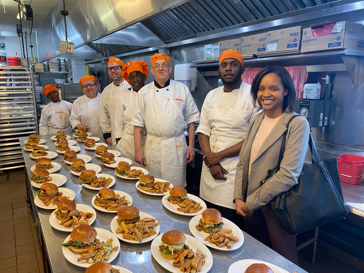 NECATBoston's tweet photo. NECAT was honored to welcome the Commonwealth’s Secretary of Labor and Workforce Development (EOLWD) Lauren Jones to our training center. We look forward to working with EOLWD on leveling the playing field for job seekers through workforce development programs like ours. @EOLWD https://t.co/Wf9ycpSrd3