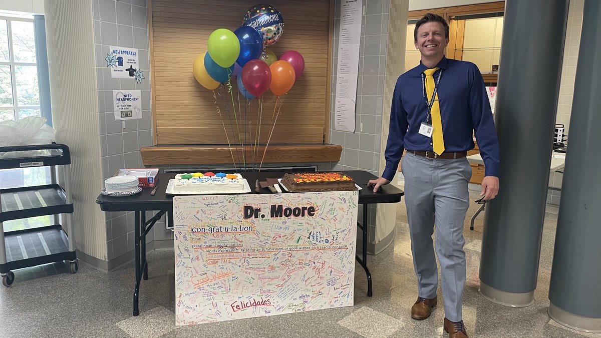 There’s a new DOCTOR in the house! Congratulations to Dr. Moore for defending his dissertation today!!