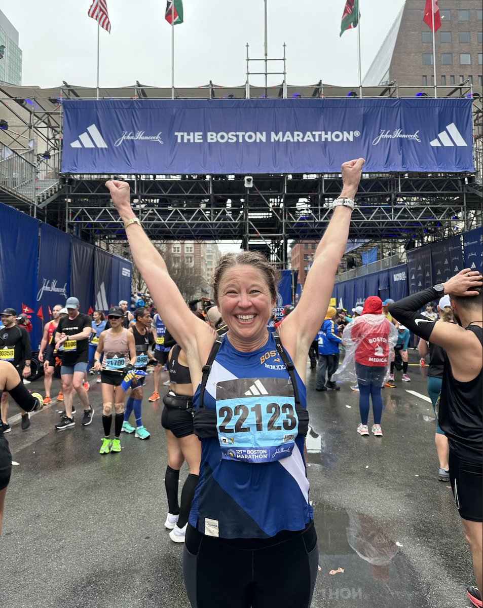 Karen Borchert (@karenborchert) on Twitter photo Running the <a href="/bostonmarathon/">Boston Marathon</a> was one of the most incredible experiences of my life.
It was an "in the arena" moment that brought a 5 year goal to the finish line.
But when I started, I didn't consider myself an athlete. Here's how I changed my mind: link.medium.com/v85tA7erizb Running the <a href="/bostonmarathon/">Boston Marathon</a> was one of the most incredible experiences of my life.
It was an "in the arena" moment that brought a 5 year goal to the finish line.
But when I started, I didn't consider myself an athlete. Here's how I changed my mind: link.medium.com/v85tA7erizb