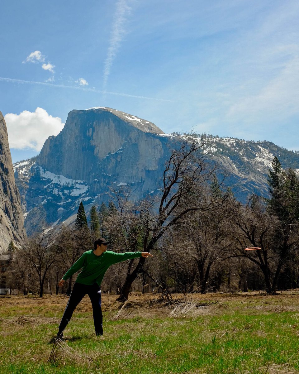 jocho0o's tweet photo. Spending Earth Day 🌎 with @Parkest25 and @abrahamlemusc at #yosemite using the #fujifilm #x100t https://t.co/CCnotosn1S
