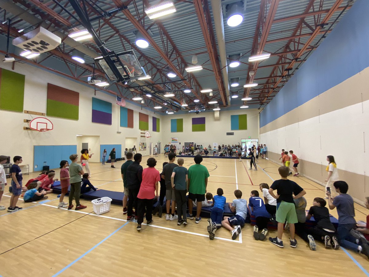 catgadzinski's tweet photo. Dodgeball was a huge success! Thank you so much to everyone who came out to watch and play 🏐 Congrats to the Teal Team 🌀 @ODS_NJHS @mrgshoe @BrickellAcademy https://t.co/GqANJ8ZHW9