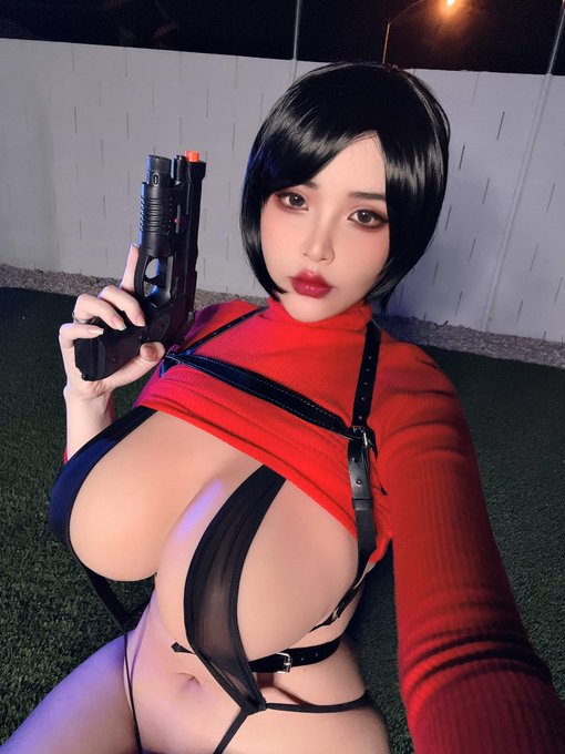 Ada Wong #RE4remake May T4 ❤️ https://t.co/cthGfoA9Rl<a href="/tag/re4remake"class="tags">#RE4remake</a>
