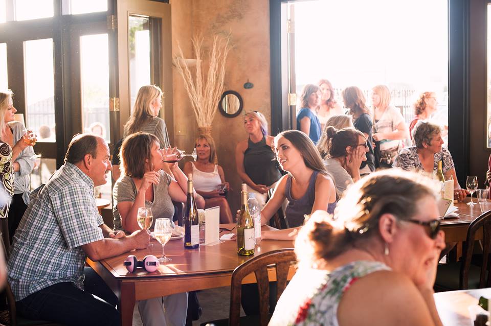 AntoLinCellars's tweet photo. Spring Barrel ๐ท Weekend starts this Thursday! Sample incredibly delicious ๐ฅwines from the famous Yakima ๐ Valley - including ours! Learn More: https://t.co/6aDmvs84gZ ๐๏ธ #WAwine #Wine #SpringBarrel #WineTasting #TastingRoom #YakimaValley #Travel #WineLover.
See ya soon! โ๏ธ๐ https://t.co/8RezZGsvXZ