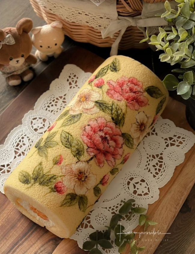 daily_dolce's tweet photo. Floral roll cake made by keempossible_2 https://t.co/PwgzHKMwa5