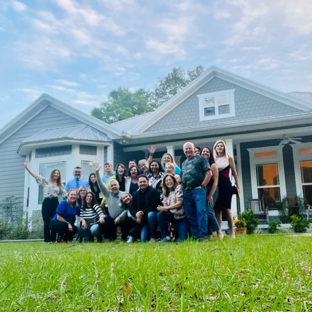 UFNursing's tweet image. Spring collaborations were in full bloom during InteRNational #GatoRNursing Week! Over 15 nursing faculty from seven Brazilian universities across the country learned how the nurse practitioner role could be implemented abroad.
Read more: bit.ly/3nbeRw5