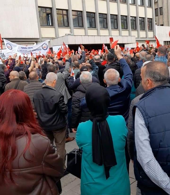 #OyakDüşükNemayaKırmızıKart