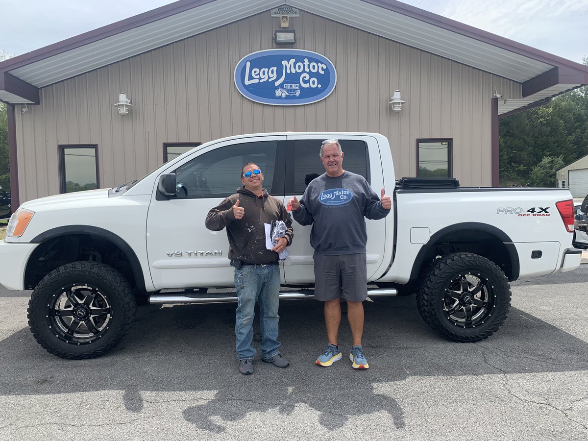 LeggMotorCo's tweet photo. Congratulations to our new friend, Scooter Norris of Mountain City, TN on his lifted Nissan Titan! We truly appreciate the opportunity to earn your business! Thank you and enjoy the Nissan Titan! 
Visit us online at:
https://t.co/B6dQgAX7Gs
#comeseethedifference https://t.co/s28r4TW9Ep