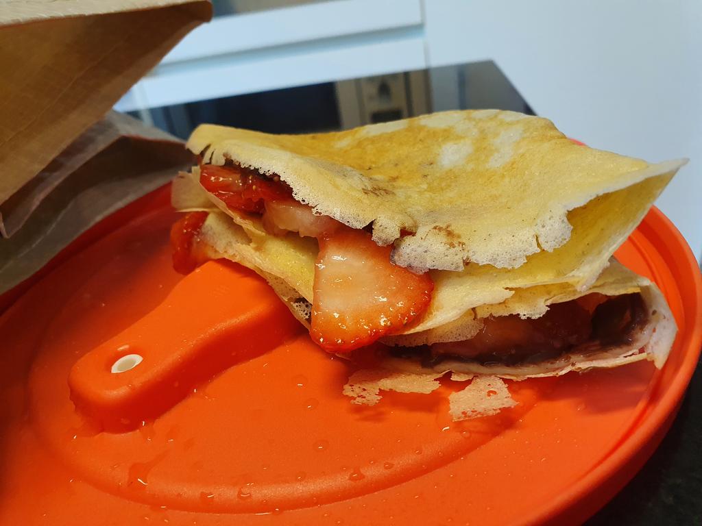 It was a pleasure to have a french class in the kitchens today! After working on their French vocabulary for weights and measures, they put this into action with a classic French recipe. Delicious! <a href="/BSB_Brussels/">The British School</a>