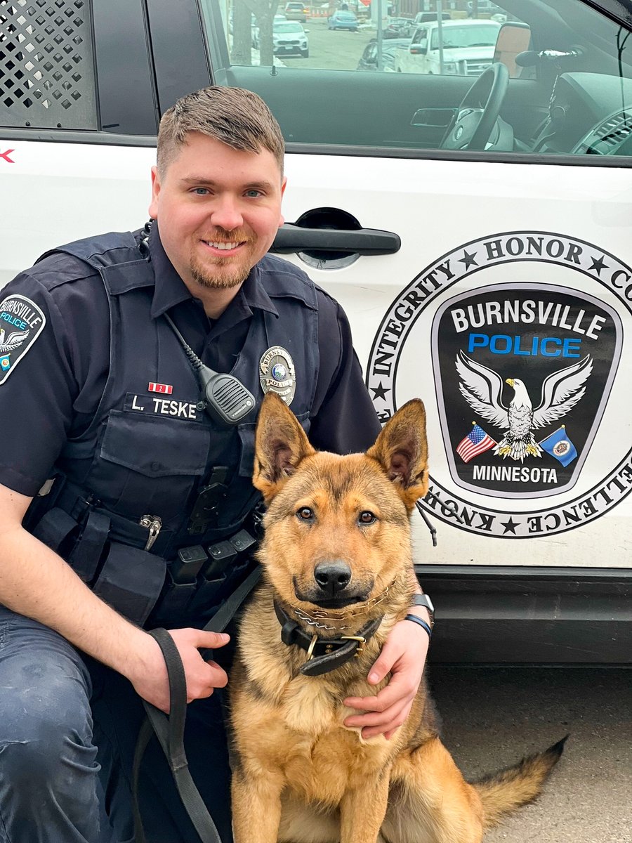BurnsvilleMN's tweet photo. We’re raising money for a ballistic vest to help keep our new K-9, Maverick, safe! If you’re interested in helping, place a mobile order (on the app) at the Burnsville Chick-Fil-A on April 27, from 4 – 7 p.m. You can also donate directly on Venmo; search for "dakotacountyheroes" https://t.co/Udni9jwgLH