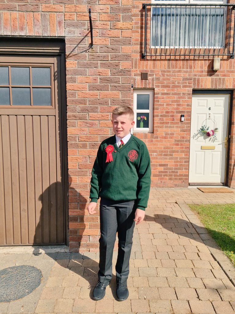 rozyflan's tweet image. Confirmation Day for this legend today 😍  #GettingBig 🥺