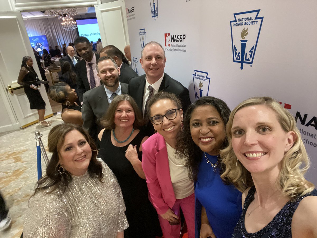 𝙼𝚎𝚐𝚑𝚊𝚗 𝚁𝚎𝚍𝚖𝚘𝚗𝚍 tweet media