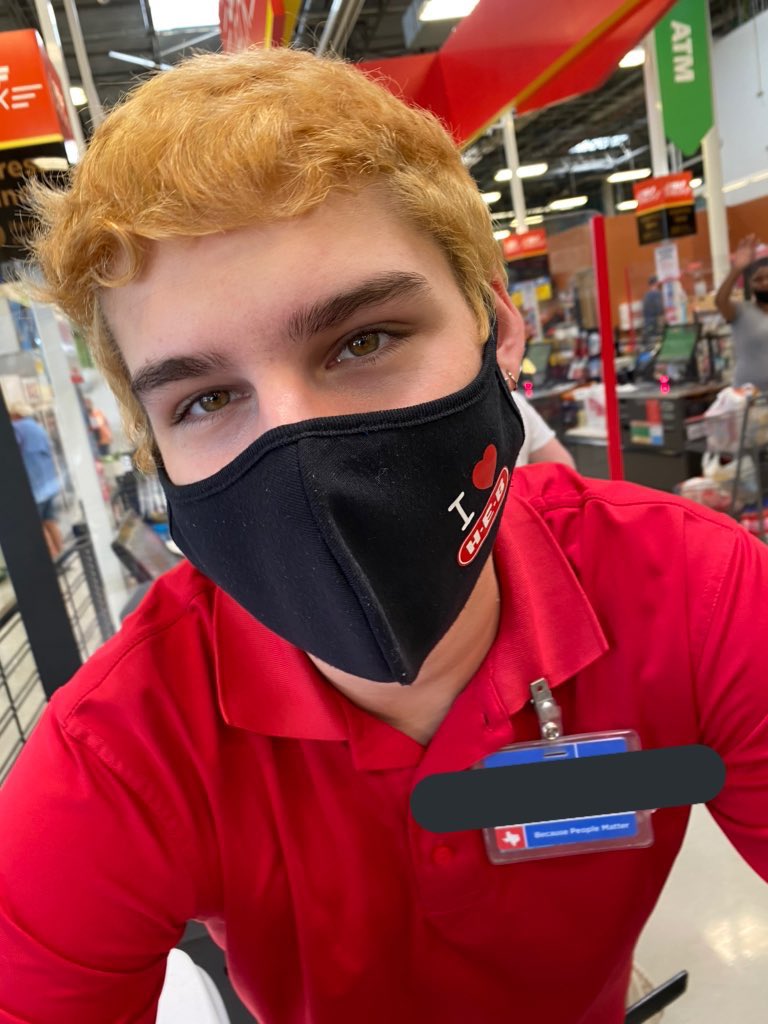 Mastertex24's tweet photo. Cutest cashier on the planet. Might as well hand me ur money directly ;)

#findom https://t.co/iv9Ia25png