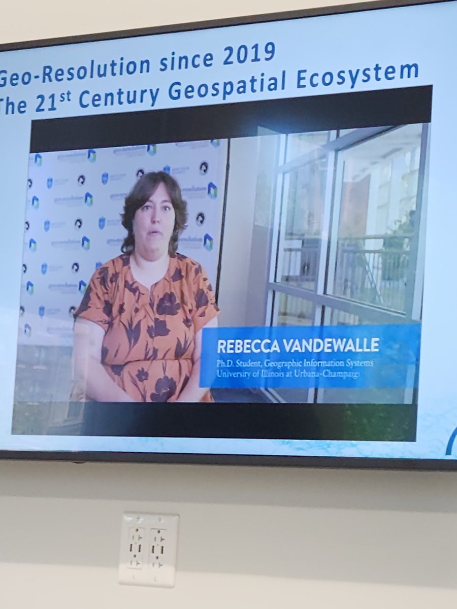 JenniferMarti26's tweet image. How do you #STEM?
@SLU_Official @TechSTLmo #stltechweek2023 
Taylor Geospatial Institute