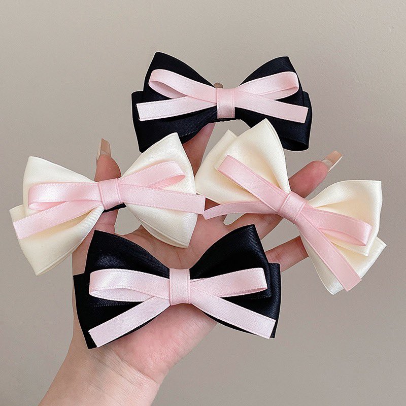 TeaTimeWorkshop's tweet photo. sɪᴍᴘʟᴇ ᴛʜᴇ ʙᴇsᴛ💕
#teatimeaccessories #hairaccessories #hairbows #hairbands #hairclips #scrunchies #handmade #tuesday https://t.co/ljaUZ0EfUA