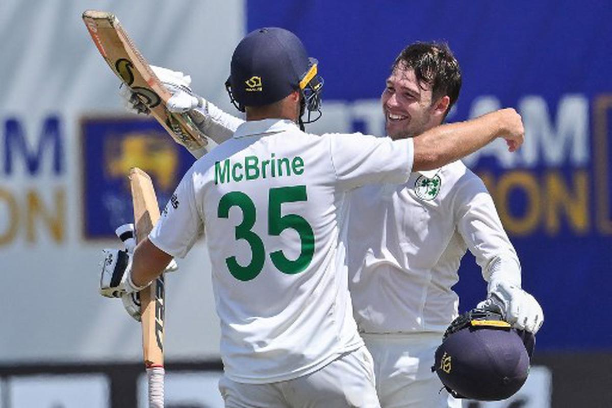 AIBSNews24's tweet image. #Ireland posted their highest test score of 492, riding on centuries from all-rounder, Curtis Campher and Paul Stirling in the second test against #SriLanka at Galle International Cricket Stadium. 

#IREvsSL