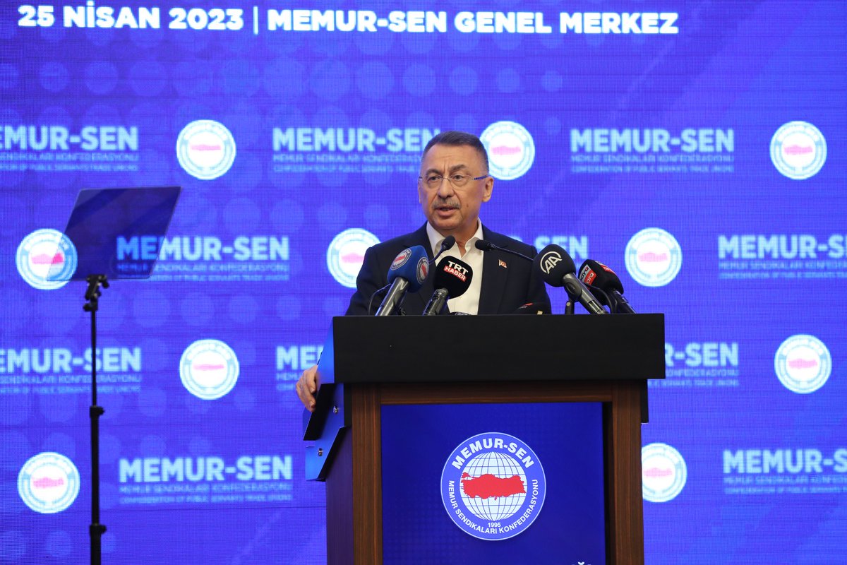 MemurSenKonf's tweet photo. Memur-Sen Ankara İl Temsilciliği İl Divan Toplantısı, Cumhurbaşkanı Yardımcısı Fuat Oktay'ın teşrifleriyle Konfederasyon genel merkez binamızda gerçekleştirildi. 

@tcbestepe | @fuatoktay | @_aliyalcin_ https://t.co/I7xqG5wyDa
