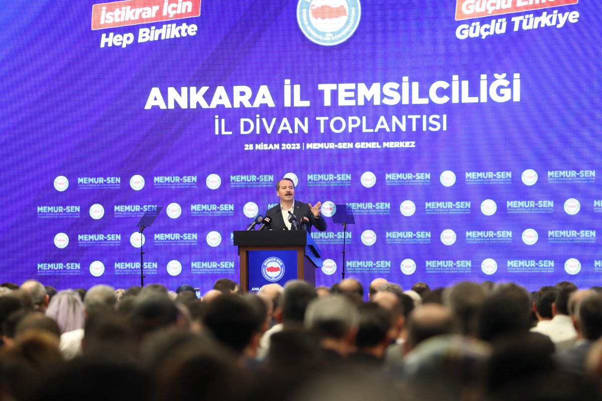 MemurSenKonf's tweet photo. Memur-Sen Ankara İl Temsilciliği İl Divan Toplantısı, Cumhurbaşkanı Yardımcısı Fuat Oktay'ın teşrifleriyle Konfederasyon genel merkez binamızda gerçekleştirildi. 

@tcbestepe | @fuatoktay | @_aliyalcin_ https://t.co/I7xqG5wyDa