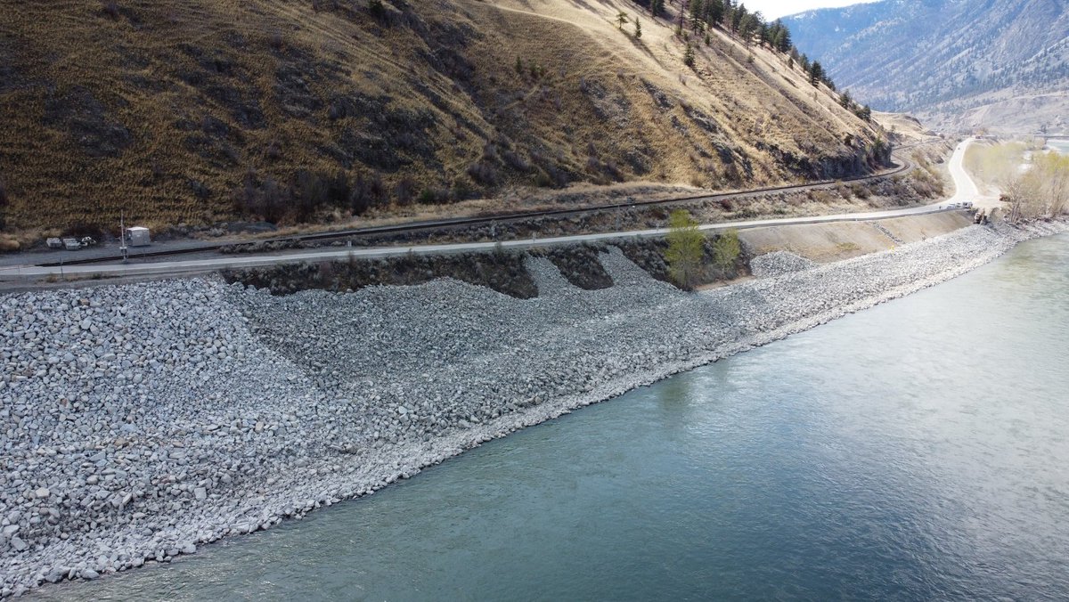 QConstructors's tweet photo. Substantial completion achieved by Quattro Constructors, of the Cooks Ferry Alliance, for the Hwy 8 Spences Bridge Slip Site 23 project!
#quattroconstructors #PartneringforSuccess  #civilengineering #infrastructure #BC #SpencesBridge #Bcfloods #hwy8 #Cooksferryalliance https://t.co/P0G39gfUBX