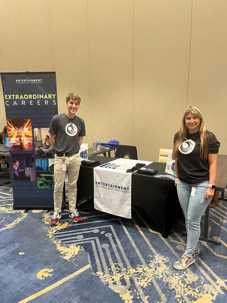 CoiLLearning's tweet photo. Last week, The CoiL Learning Center connected with students and graduates of Full Sail University, as well as local high school students looking to pursue a career in Entertainment and Hospitality! We always love shedding light on the Live Events industry to eager young students. https://t.co/D1Umf1frVv