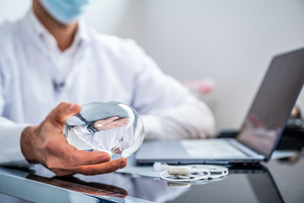 JMRivaPalacio's tweet photo. Combaten obesidad y sobrepeso con tecnología digital e Inteligencia Artificial. Mediante un dispositivo de monitoreo remoto de la plataforma Virtual Care Suite (VCS), es posible que los pacientes tengan estrategias que promuevan la formación de nuevos hábitos saludables, esenciales para lograr una pérdida de peso sostenida y mejorar el bienestar general.