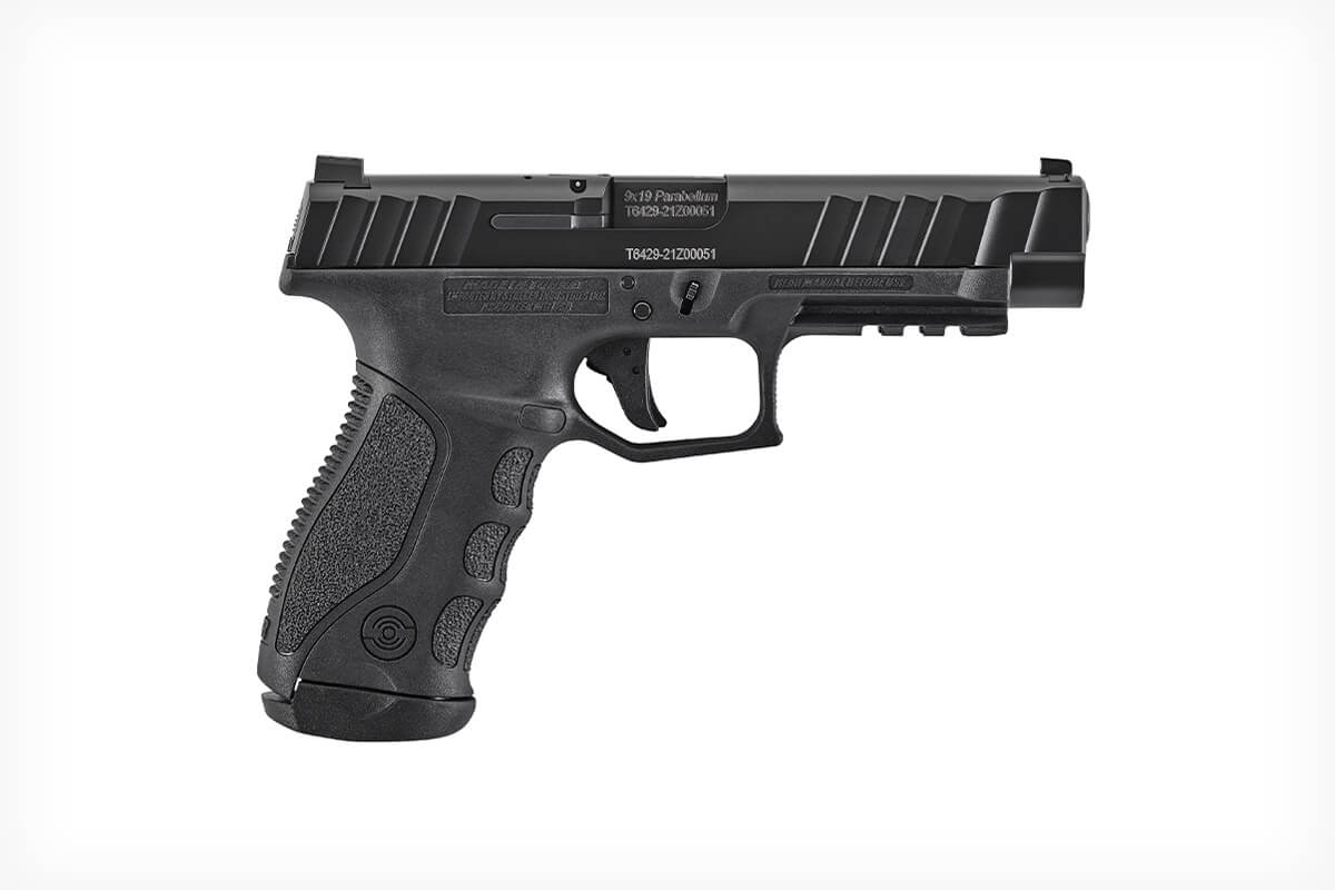 FirearmsNewsMag's tweet photo. Stoeger Expands STR-9 Series with STR-9F
The STR-9F is the first full-size 9mm semi-auto in the STR-9 pistol lineup.
https://t.co/MwrUx7Jzzc
#stoeger #str9f #9mm #parabellum #pistol #ccw #concealedcarry #personaldefense https://t.co/ynOVCVETSP