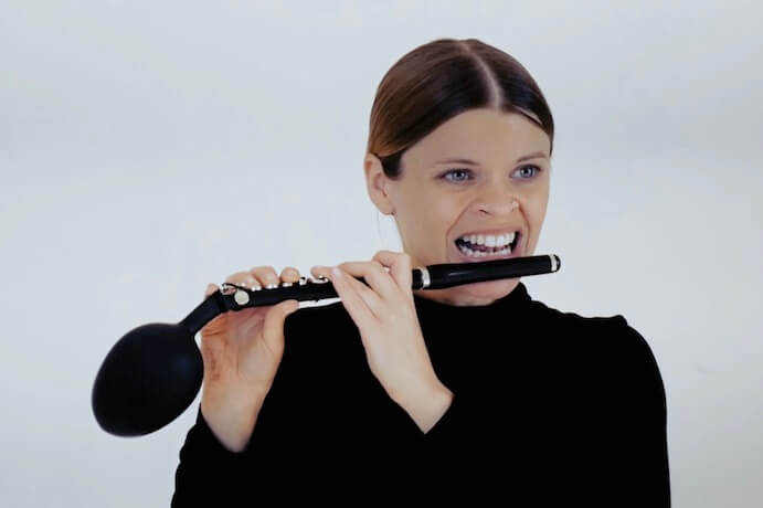 I CARE IF YOU LISTEN (@icareifulisten) on Twitter photo "Without hyperbole, this five-track spread is a marathon of physical and artistic endurance, each piece starkly demanding and sonically rich in its own right." Jill DeGroot reviews "field anatomies," by flutist <a href="/CORA_LOCKS___/">lauracocks</a> buff.ly/3rPUzI3 "Without hyperbole, this five-track spread is a marathon of physical and artistic endurance, each piece starkly demanding and sonically rich in its own right." Jill DeGroot reviews "field anatomies," by flutist <a href="/CORA_LOCKS___/">lauracocks</a> buff.ly/3rPUzI3