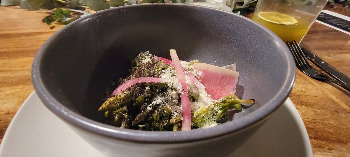 TweetwithGladys's tweet photo. Waiting to post this because I needed the right words..
This past weekend we had an Amazing Dinner @BTCLandingSpot that @soundfood_sv prepared.
I've never had a dinner like this and I like Fancy stuff.
Everytime a plate came out it was like Christmas. https://t.co/pSyNDyU0yM