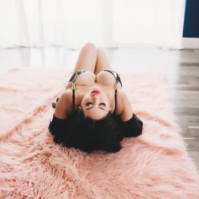 classyrosevip's tweet photo. #NewProfilePic https://t.co/gGUBFgm4vC