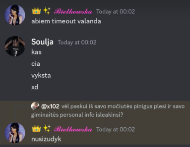 amongeadas tweet picture