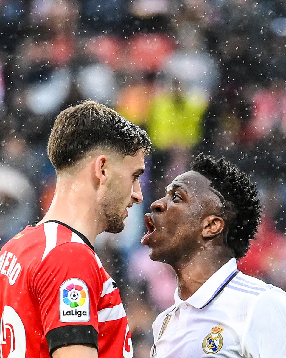 goated_cule's tweet photo. @brfootball Same energy https://t.co/u5xTbtbQVi