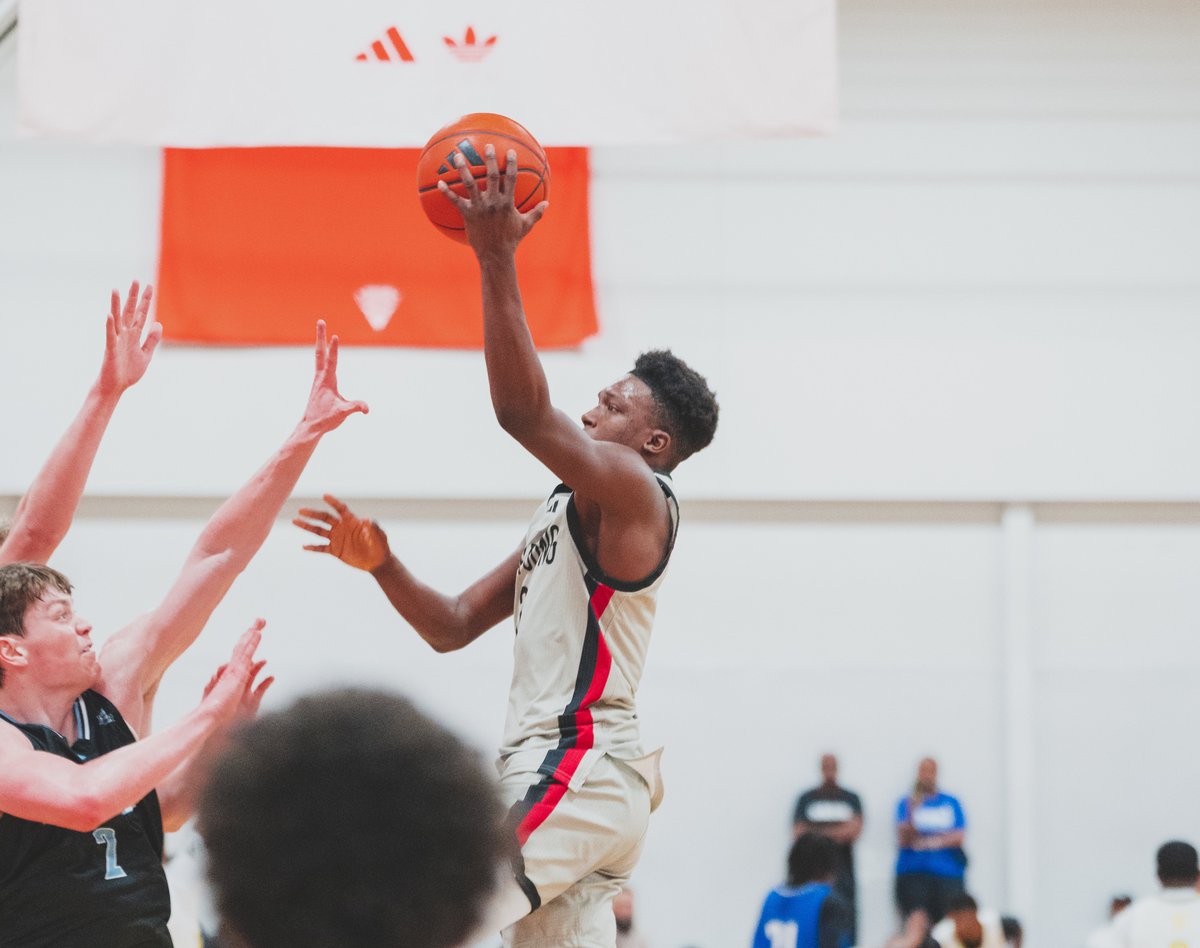 #3SSB Omaha 📝: 2024 guard Ketraleus “Bo” Aldridge had a strong showing this past weekend and says he has since heard from TCU, Texas Tech, Bradley, Oklahoma, Texas-Arlington, Akron, Santa Clara, and Tulsa. 

He currently holds offers from SIUE, SE Missouri State, Omaha, Eastern