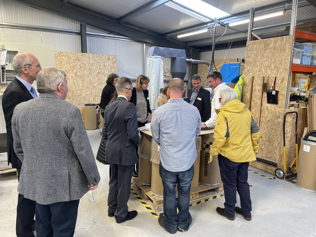 HIEScotland's tweet photo. We also visited #midton today, another inspiring #Argyll business. Great to have a tour of their space and meet the team.
@StuartBlack_HIE https://t.co/i62ihAnyIC