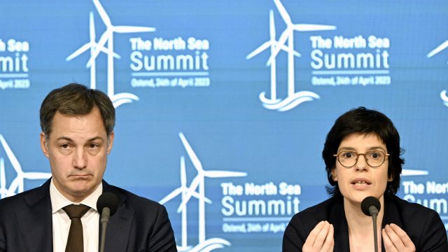 Urgence et intérêts convergents, les négociations avec #Engie s'intensifient
➡ bit.ly/3V8326t
✍️ par <a href="/MaxVandeWeyer/">Maxime Vande Weyer</a> |
#nucléaire #énergie #Belgique #gouvernement