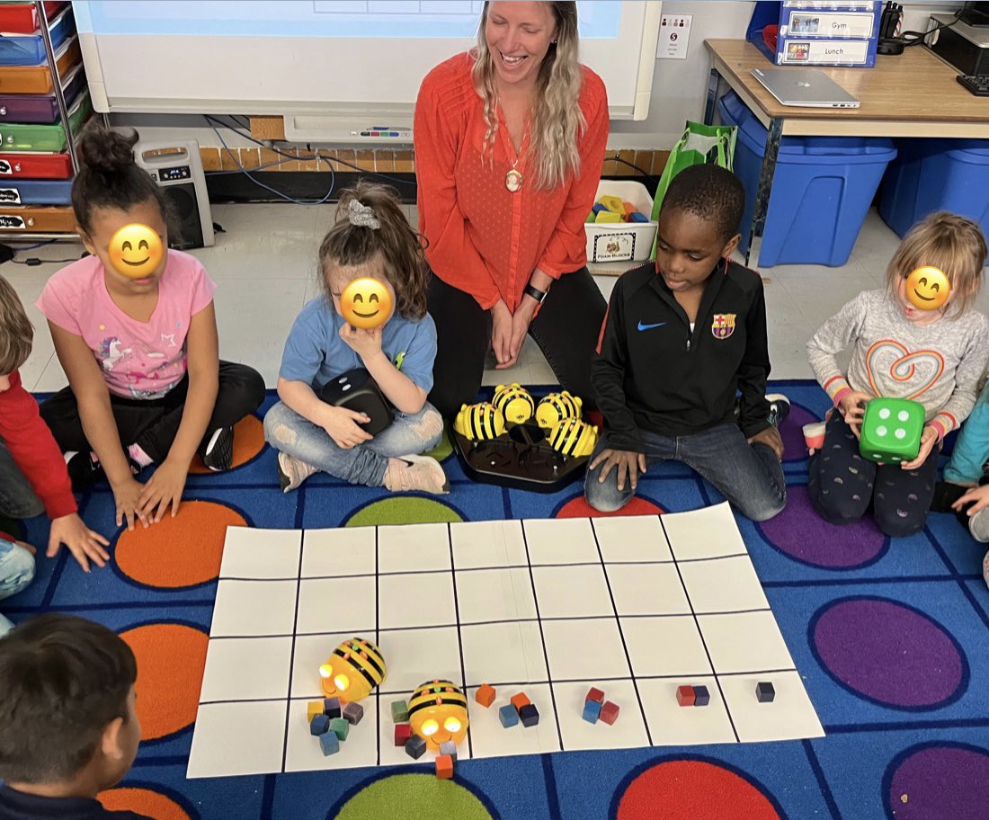 Bee-Bots have arrived at <a href="/TrafalgarPS/">Trafalgar PS</a> ! We are still waiting on our educational mats but that didn’t stop us from exploring and learning with the always engaging <a href="/JuliaJuliahall1/">Julia Hall</a> ! #kindergartencoding <a href="/tvdsbmathk8/">tvdsbmath</a> <a href="/TVDSBKinder/">TVDSBKindergarten</a> <a href="/MrsJessiAbraham/">Mrs. Abraham</a>