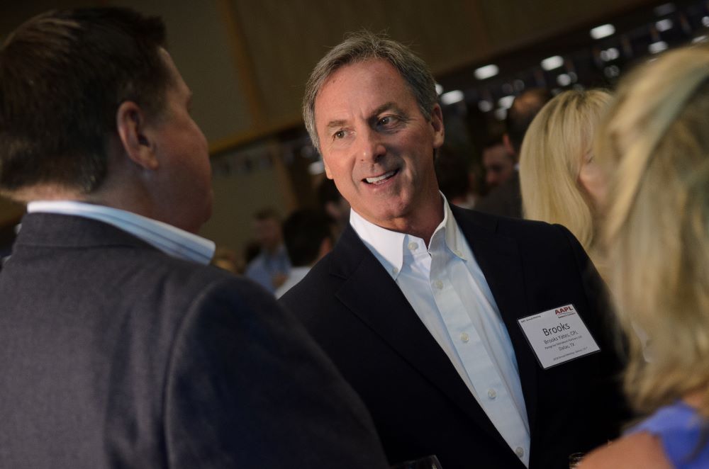 AAPLlandman's tweet photo. We are exactly 50 days away from reconnecting with land professionals from across North America at our 69th Annual Meeting! https://t.co/u3X40fwEGC
Standard rates extended to May 2 + use the code RECONNECT23 to save an additional $75!
#PoweringtheProfession #AmericasLandmen https://t.co/onHDJeK9ll