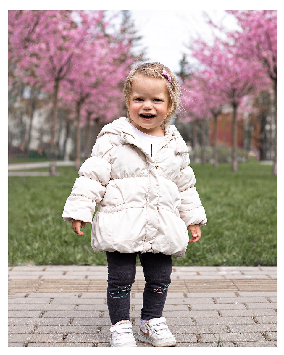 Janette_jake_'s tweet photo. Rožinis pavasaris 📷 Pink spring 📷
#sakura #spring #lithuania #shotsbyblondie #fotografe #kidsphotography #outside #pink #white #girl #toddler @ShotsbyBlondie https://t.co/OtiBYetEN1
