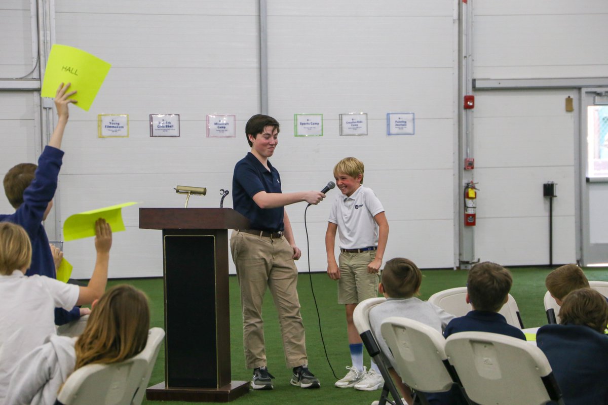 HardingAcademy's tweet photo. Mrs. Boylan's 8th grade youth and government class hosted a mock congress for the fourth grade! Fourth grade students wrote bills and presented them in committee. Some of the bills went on to the house and were passed! #hardingmoments #hardinghawks https://t.co/n4BjwjM1kn