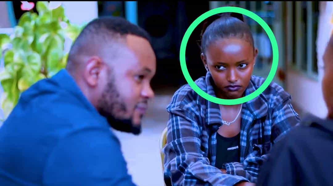 Urabona Uyu Mukobwa Ari Muyihe Mibare??🙄😅😅😅