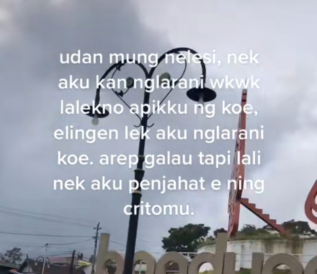 GaNgerokok's tweet photo. iyh aku tokoh jahat og, smpek koe ra mikir loroku kepiye https://t.co/CO390sE5wz