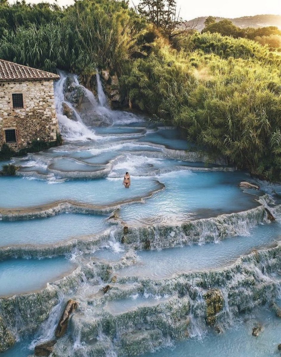 Exulansista's tweet photo. Tuscany, Italy. https://t.co/gresySByiU