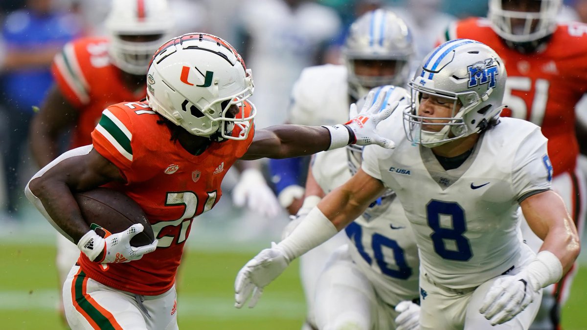 PBroomfield_'s tweet photo. #AGTG  After a great conversation with @2ndSeven777 Im blessed to receive a offer from @MT_FB 🔵⚪️ @LawrencHopkins @CoachMcCannERT @adamgorney @RivalsFriedman @SWiltfong247 @RivalsCole @MacCorleone74 @On3Recruits https://t.co/yRpeley0zv