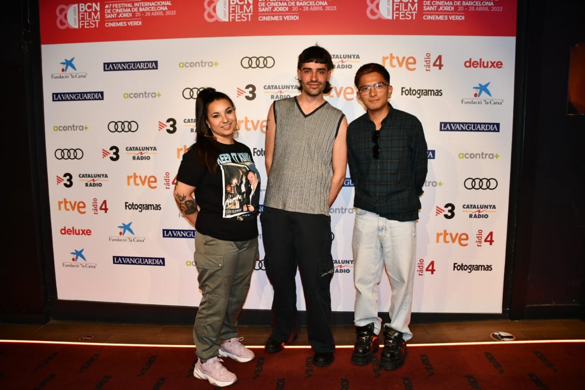BCNFilmFest's tweet photo. I seguim, un dia més, amb la sala plena per a la segona sessió de Nous Talents, la nova secció competitiva de curtmetratges del #BCNFilmFest2023! 

Aquesta vegada amb curts d'@escac i @BlanquernaFCRI. 🎓 https://t.co/lCCaVS37AW